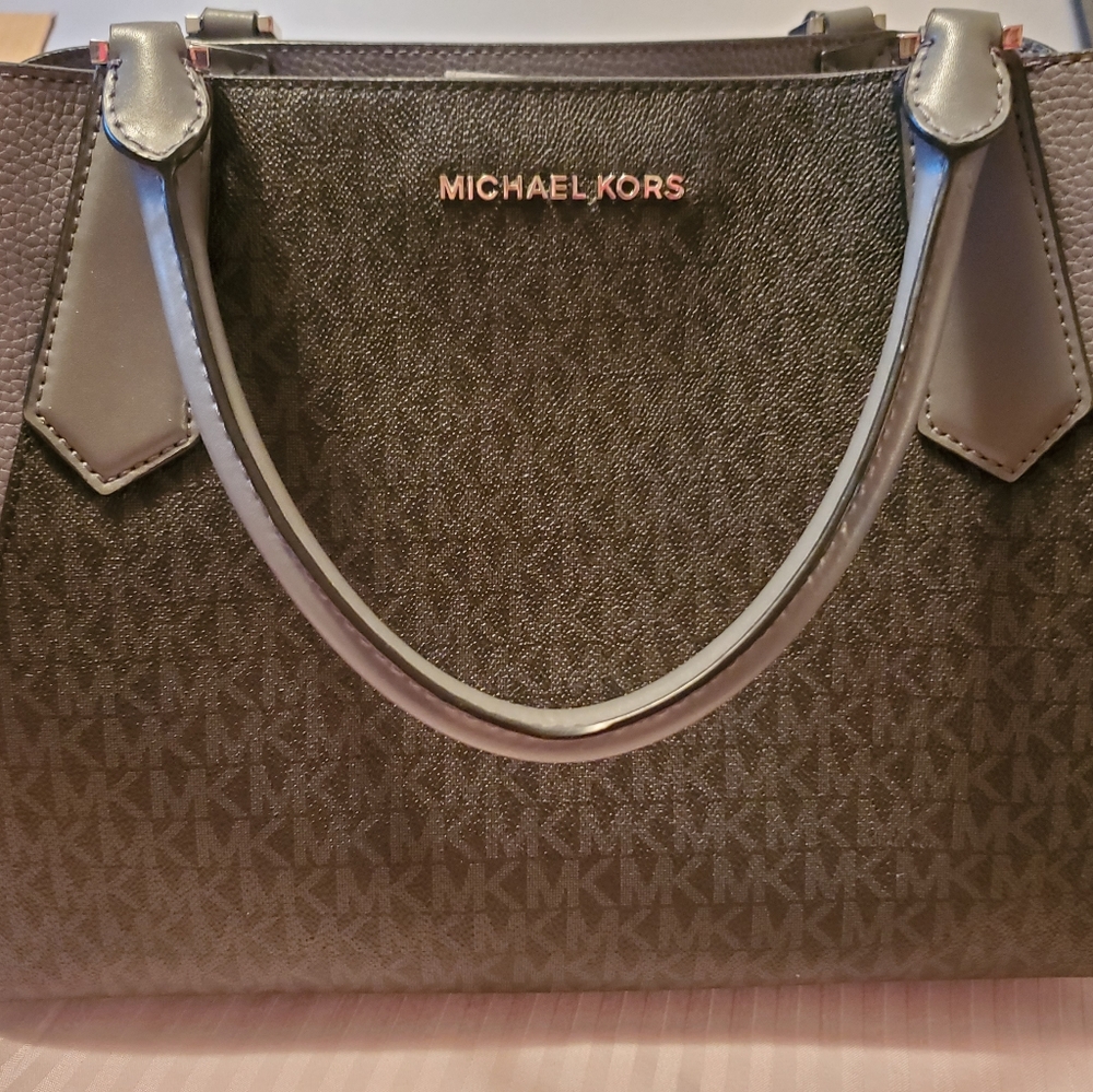 Michael Kors purse